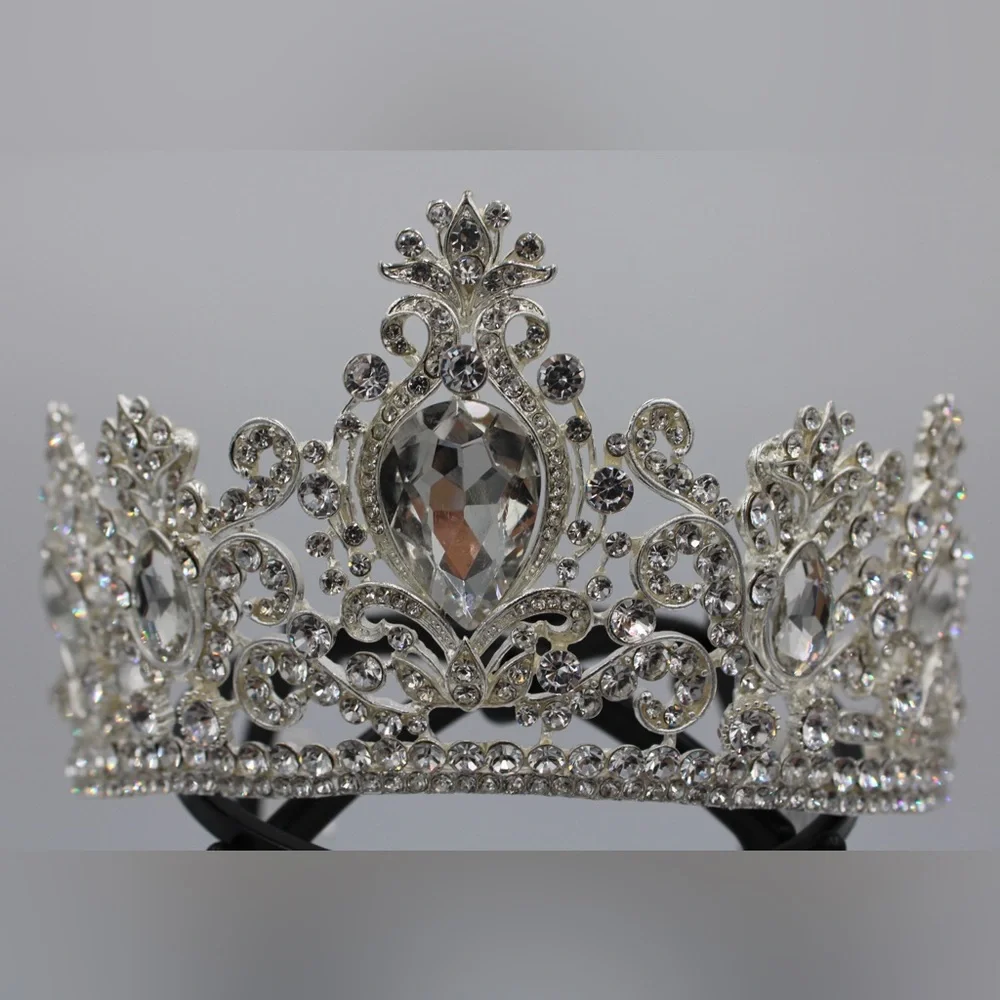 Elegant Silver Tiara Crown with Crystal Accents